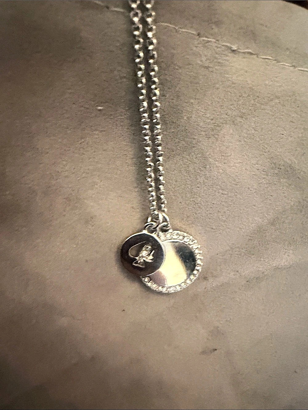 Kate Space Silver-Tone Pendant Necklace Like New